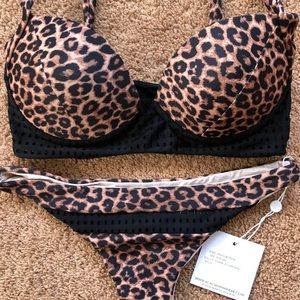 Animal/storm mesh set